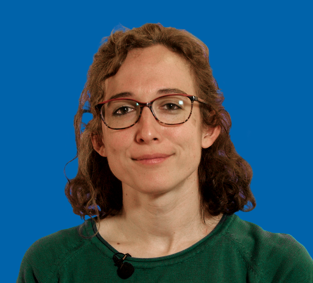 Gloria Iacoboni_Headshot