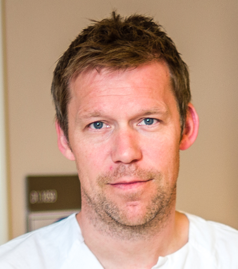 Dr Fredrik Schjesvold